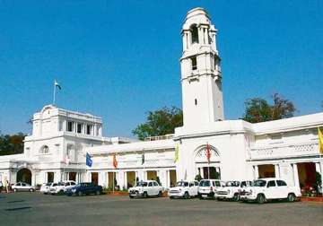 delhi assembly to have more than two dozen professionals