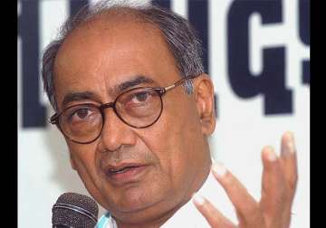 digvijay singh asks govt to explain removal of missile scientist