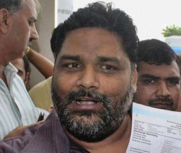 bihar pappu yadav to launch stir against doctors from monday