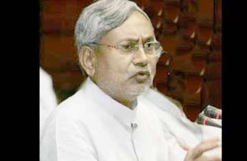 nitish holds congress responsible for price rise