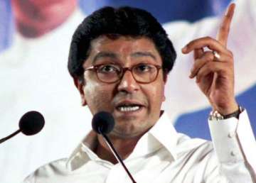 maharashtra polls narendra modi speaking like gujarat cm says raj thackeray