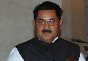 rjd leader raghunath jha quits party to join sp