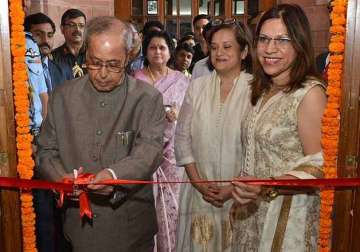 president pranab mukherjee inaugurates innovation museum at rashtrapati bhavan