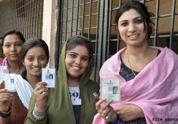 j k polls over 3 000 kashmiri pandits registered voters in first phase
