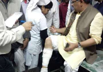 wb bjp leader siddharth nath singh injured in protest