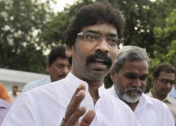 jharkhand polls hemant soren resigns says jmm fought gallantly