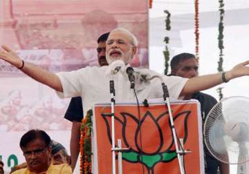 modi lauds kashmiris for their faith in democracy