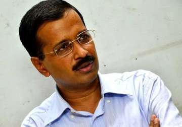 aap wants delhiites to report complaints of dirt and filth