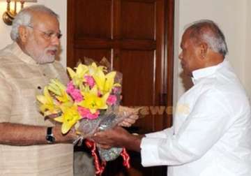 bihar crisis bjp to keep its option open on manjhi s trust vote