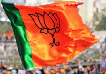 bjp aims to topple china s record by enrolling 10 cr members