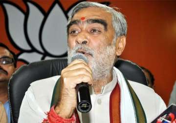 nitish lalu should go to pakistan bjp mp ashwani kumar choubey