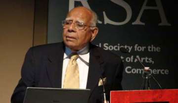 jethmalani embarrasses bjp supports kashmir interlocutors