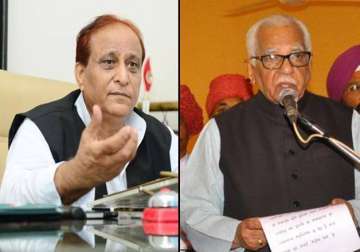 governor ram naik s action amounts to insult to country says azam khan