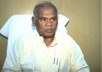 education should not be politicised manjhi