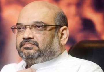 amit shah trapped in lift for 40 minutes rescued by crpf