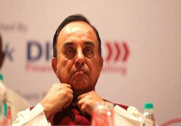 when subramanian swamy asked kapil sibal to say please