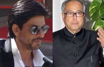 pranab comes in defence of shah rukh