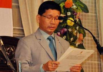 kalikho pul wins crucial floor test to remain cm of arunachal pradesh