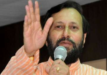 prakash javadekar lambasts sonia gandhi calls congress most communal