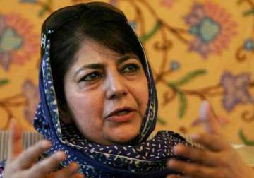 when will mehbooba mufti take oath the suspense continues