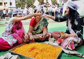 out of 66 women candidates only 6 make it to delhi assembly this time