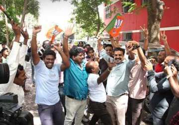 bjp wins bengaluru civic polls pm modi hails hat trick of victories
