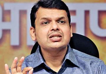 maharashtra seeks rs 4 500 cr package from centre to help farmers