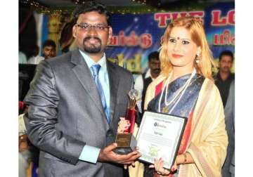 bjp leader ruby yadav honoured with world peace award