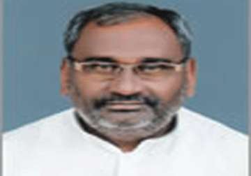 bihar polls jd u minister quits and joins bjp in bihar