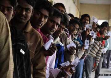 jharkhand polls 61.92 per cent votes polled in first phase