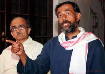 yogendra yadav prashant bhushan likely to be axed from aap pac