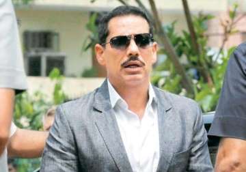 robert vadra accuses kejriwal of hypocrisy for exempting vips from odd even plan
