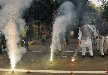 did crackers really go off in pakistan how india s neighbour reacted to bjp s defeat in bihar