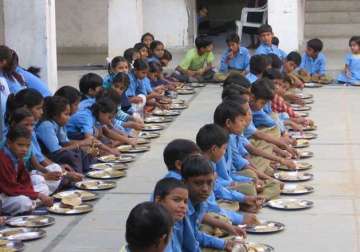 institutionalised exaggeration of figures in mid day meal scheme cag