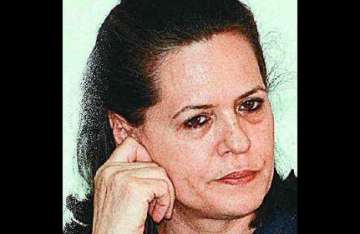 sonia pained at kashmir violence