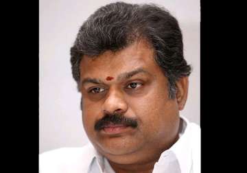 tamil nadu congress says gk vasan out of trust running assets