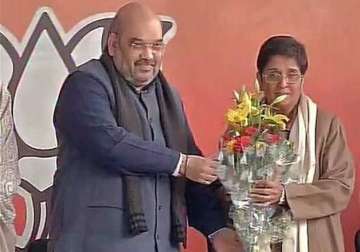 former ips officer kiran bedi joins bjp to contest delhi assembly elections