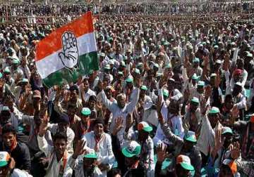 congress to intensify stir against gujarat government