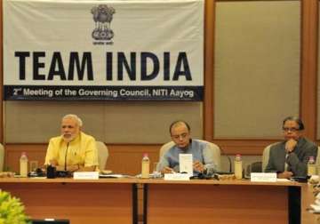 pm modi chairs niti aayog meet congress cms mamata give it a miss