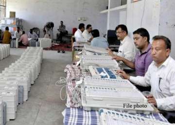 all eyes riveted on j k and jharkhand for poll results today