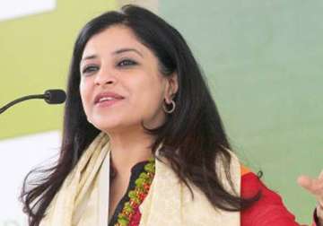 ghaziabad aap convenor sues shazia ilmi