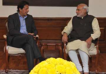 imran khan meets pm modi