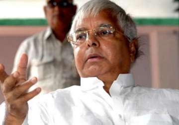 lalu scores double century of addressing poll rallies