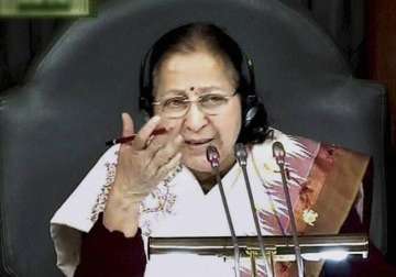 lok sabha speaker sumitra mahajan expunges her own remarks after congress protests