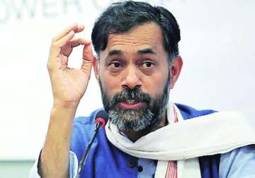 yogendra yadav attacks modi government on corruption issue