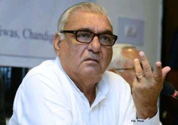 no question of quitting congress says hooda