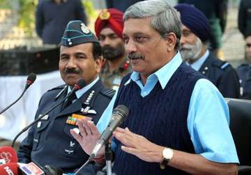 whoever gives india pain should be paid in same coin manohar parrikar