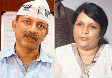 aap on the verge of split mayank gandhi may also quit today