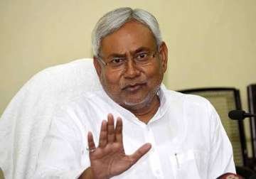 nitish kumar keeps election promise approves 35 job reservation for women