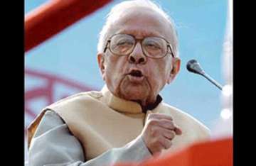 jyoti basu blames trinamool maoists for jointly unleashing violence